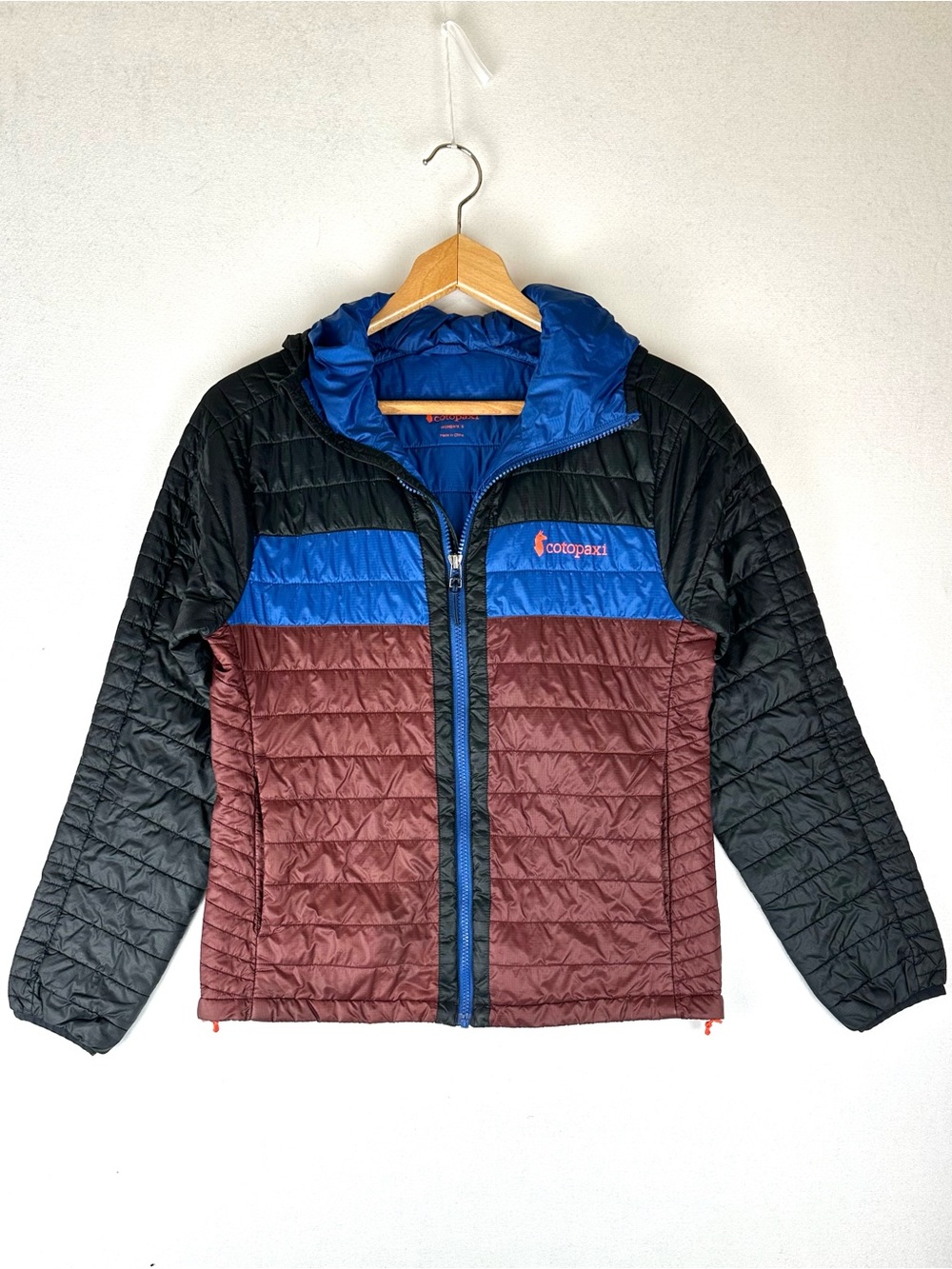 Cotopaxi Capa Insulated Hooded Jacket Primaloft Water Wind Resistant Outdoor
